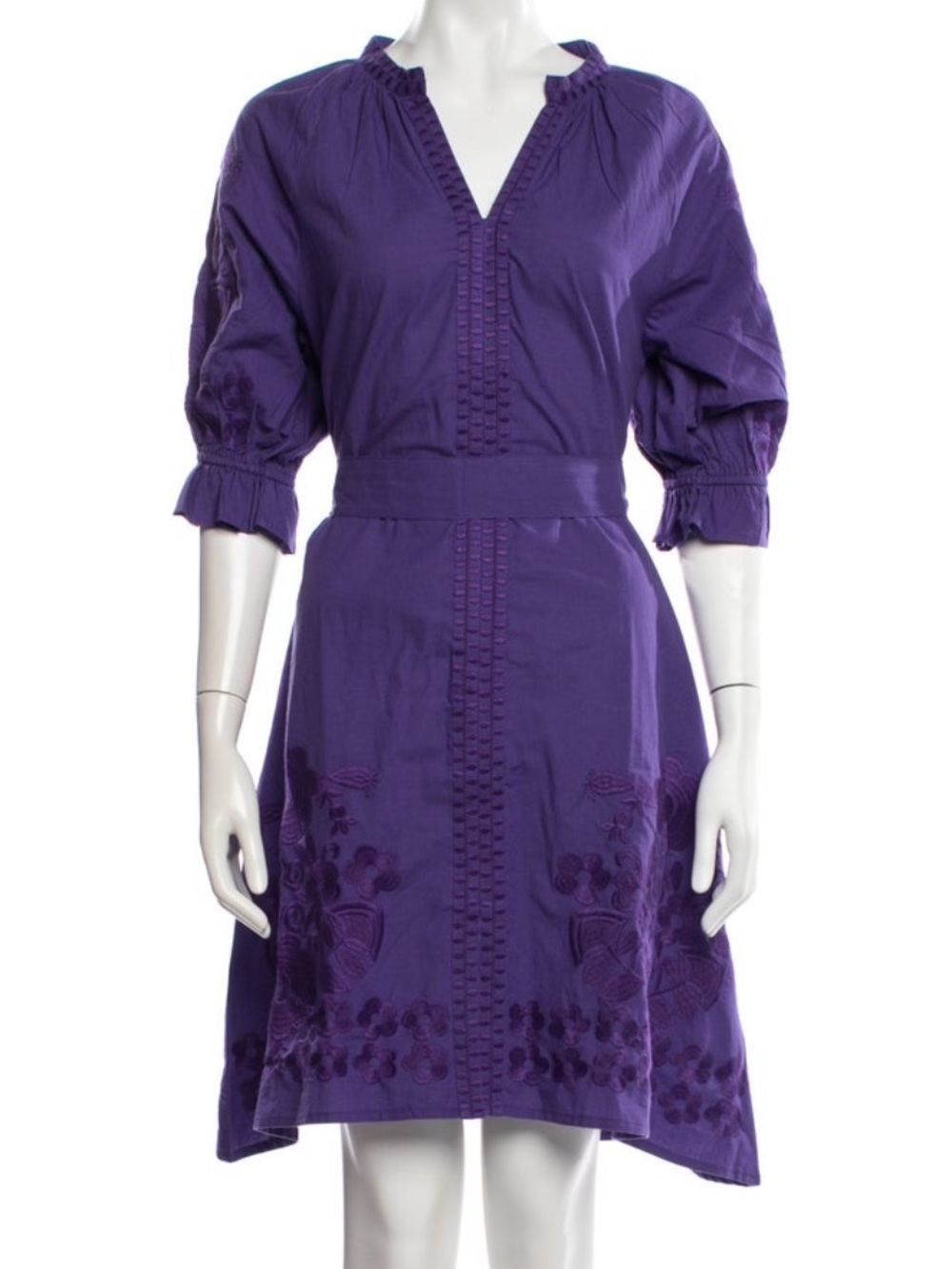 Julia Amory 
Women's Purple Embroidered Midi Dress with Puff Sleeves